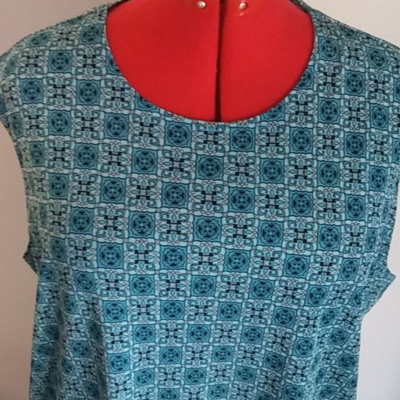 Sleeveless shell - Picture 4 of 7